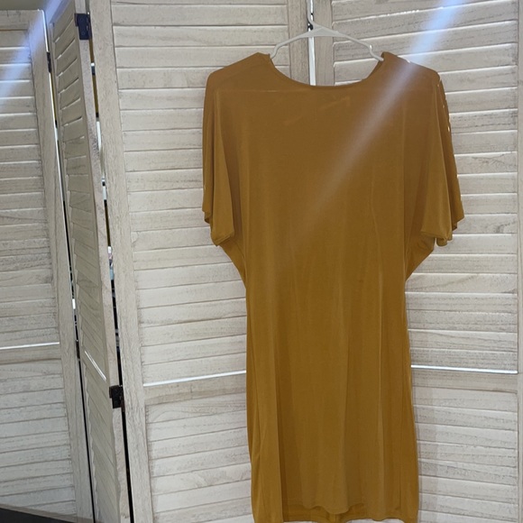 Mustard yellow dress! - Picture 4 of 4